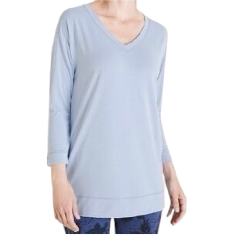 Chico's Zenergy 1 Medium Periwinkle Blue Buttery Soft 3/4 Sleeve V Neck Top